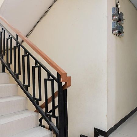 Hotel Koolkost Near State Museum Of North Sumatera Medan Esterno foto